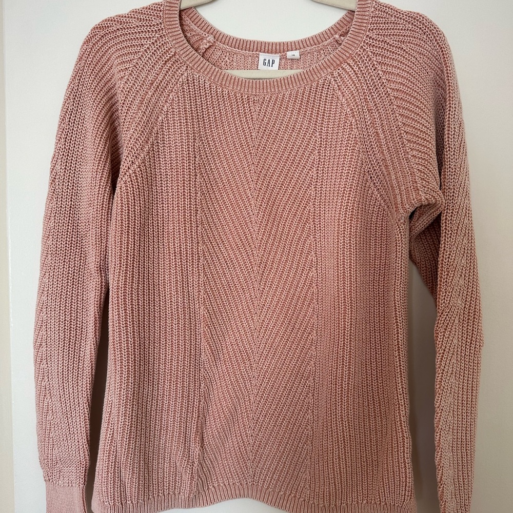 GAP Pink Crew Neck Sweater with Ribbed Knit